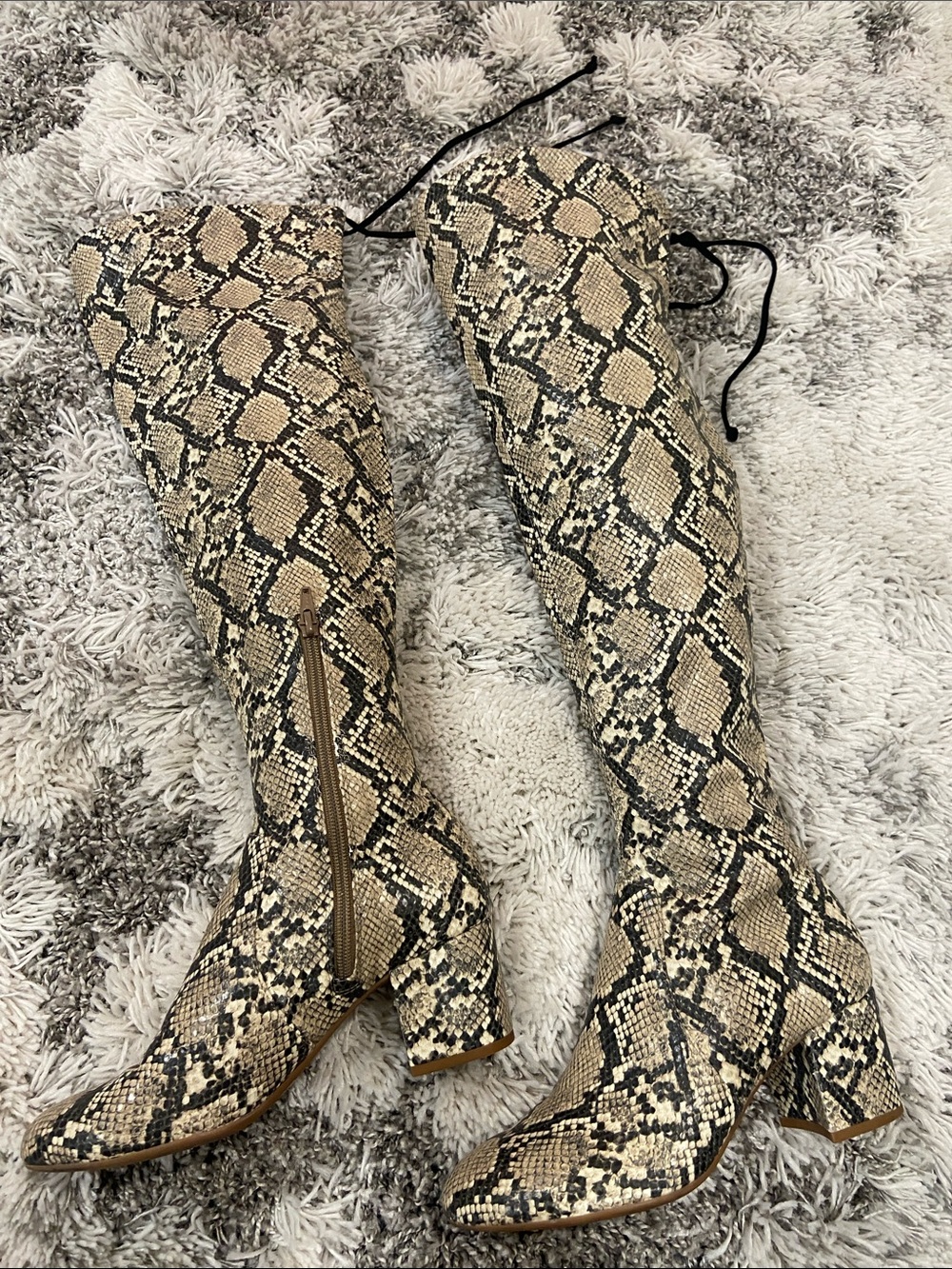 Gianni Bini Snake-Print Over-the-Knee Boots in Beige and Black. Size 7